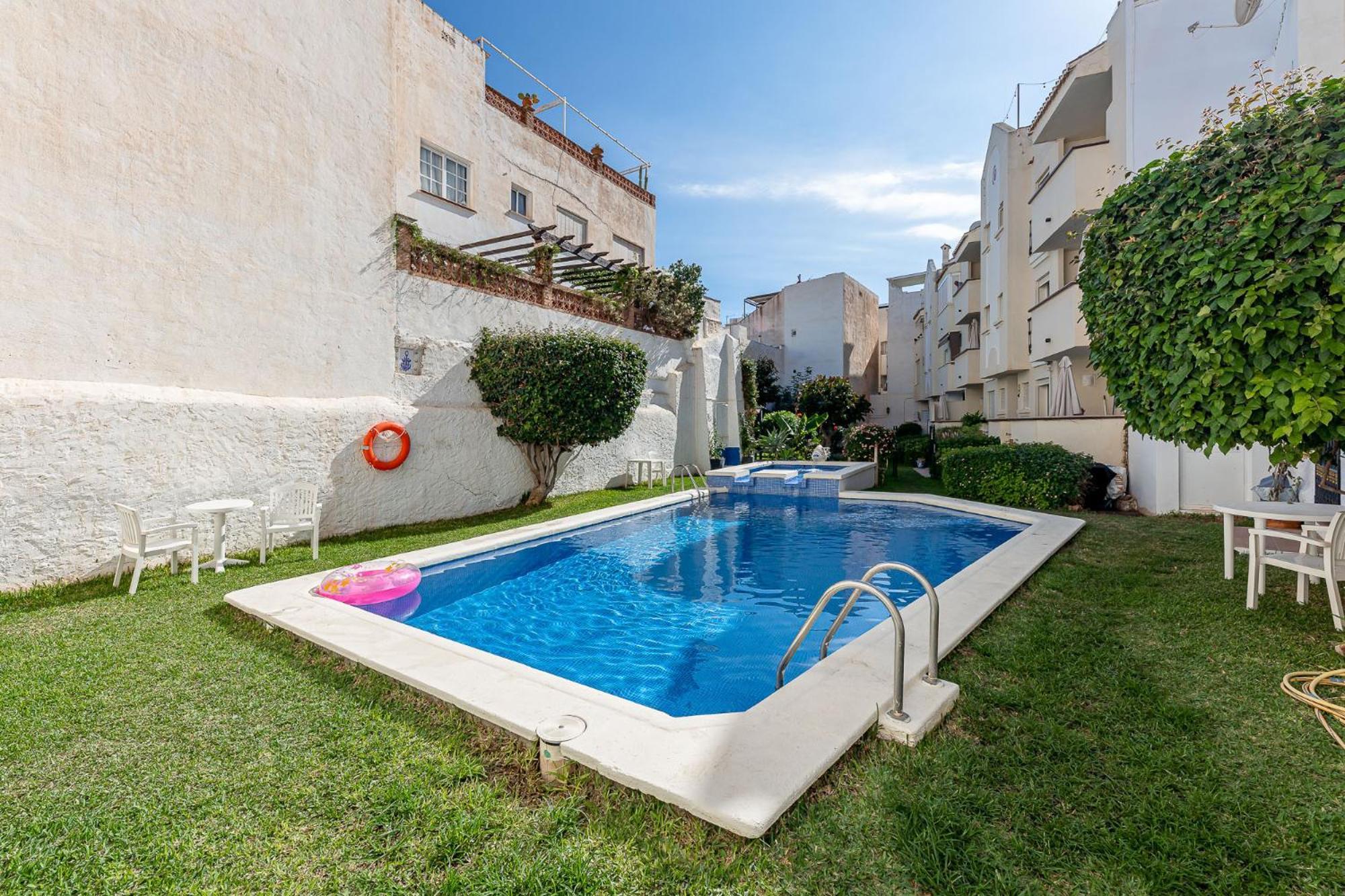 797 Holiday Rentals - Piso Para 3 En La Carihuela Con Piscina Torremolinos Exterior photo